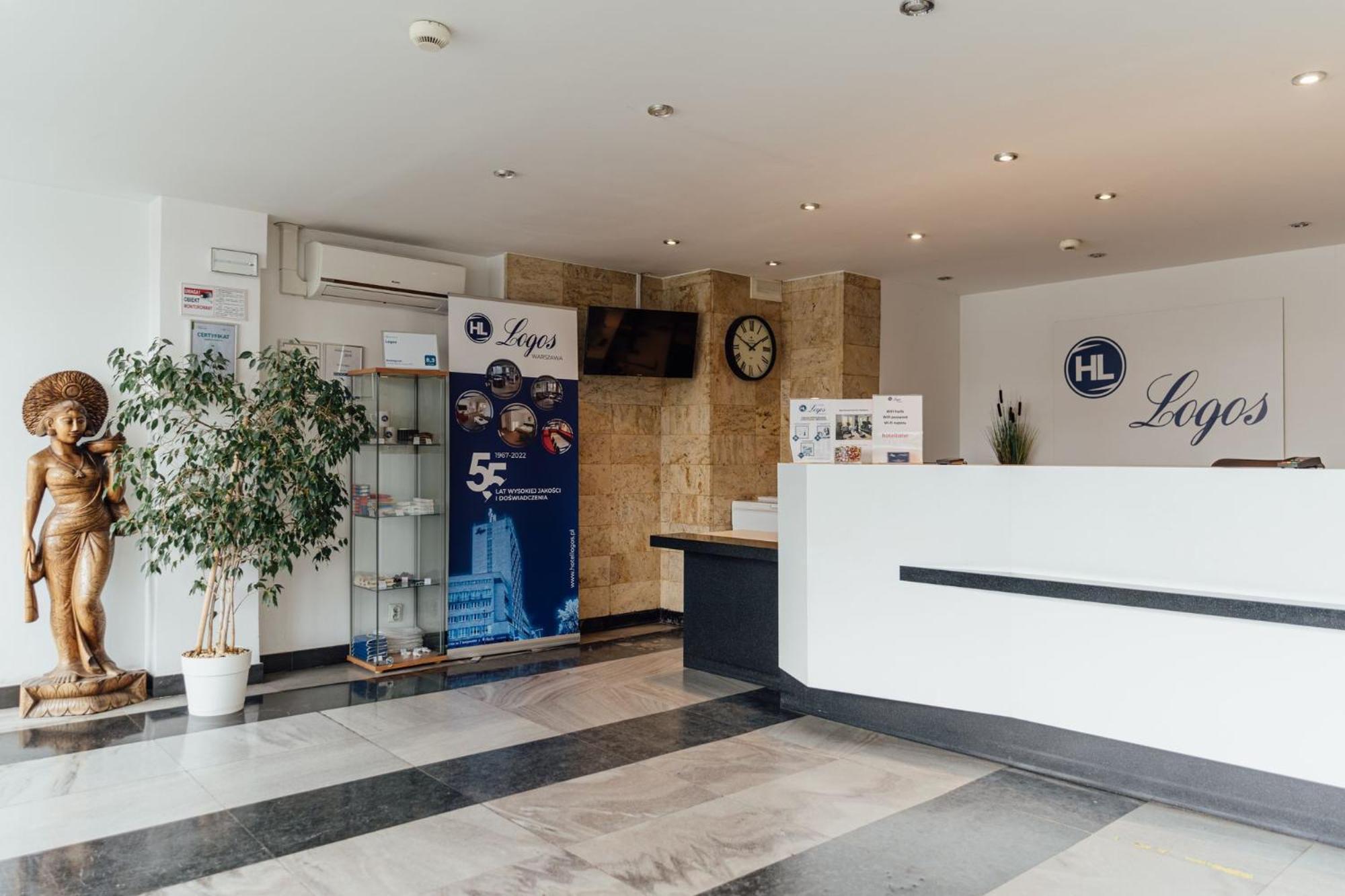 Logos Hotel *