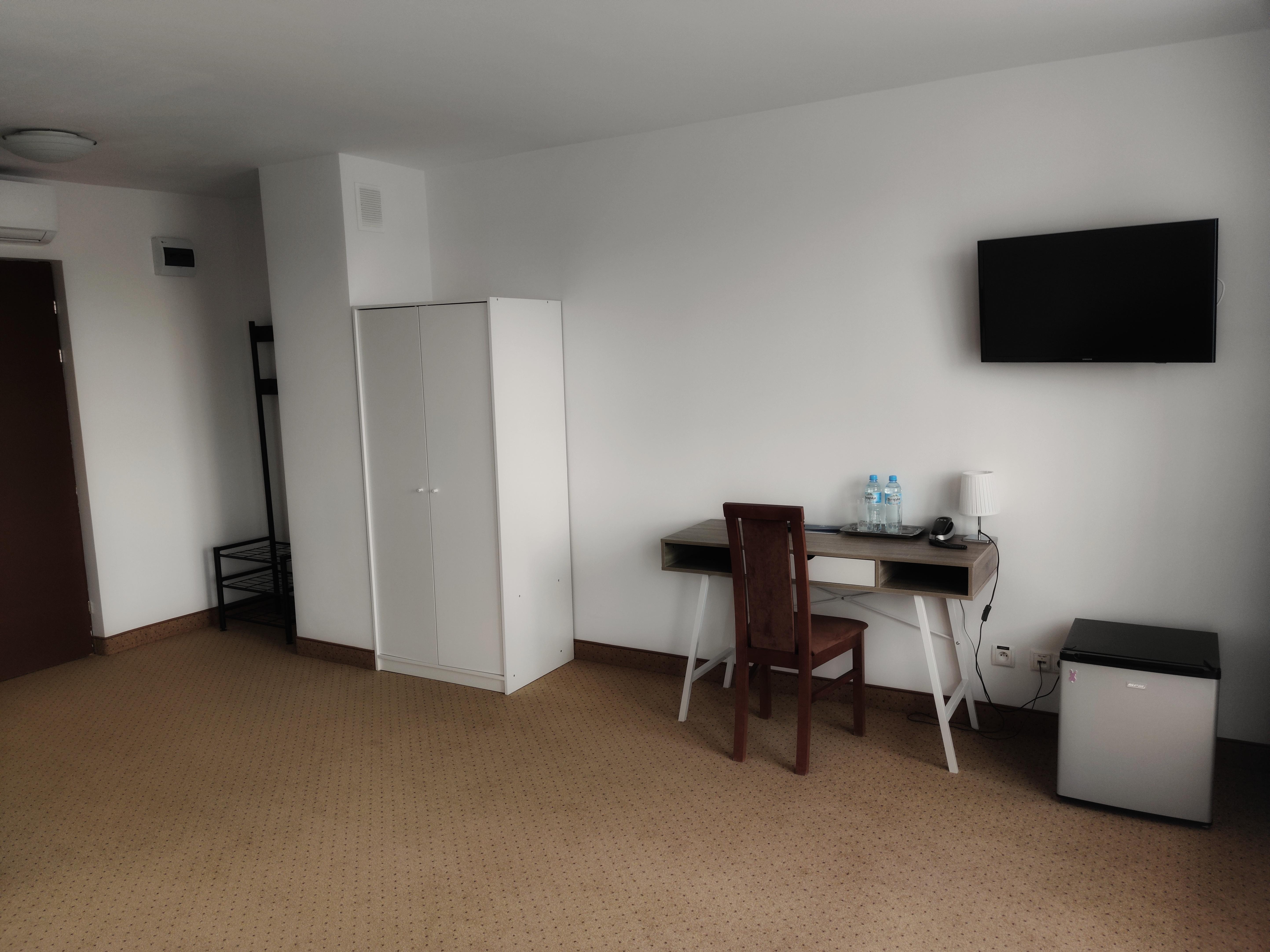 Logos Hotel *